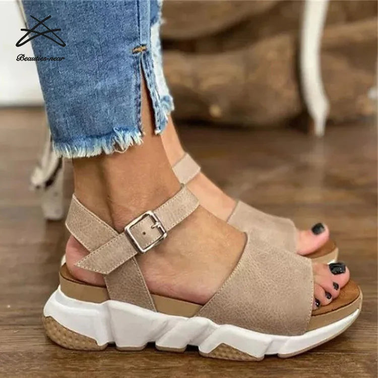 New 2022 Summer Women Shoes Fashion Soft Casual Sandals Round Toe Casual Thick Soled Shoes